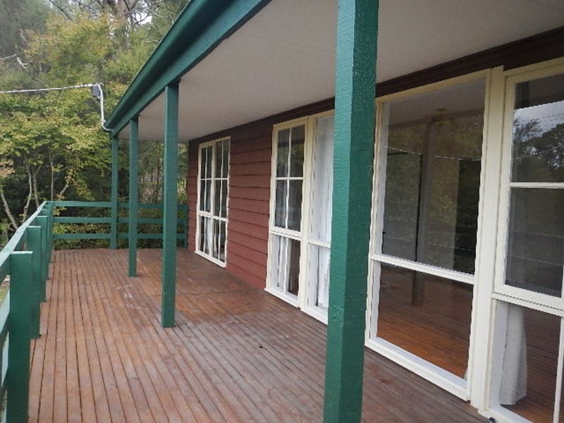 12 Douglas Parade, Yarra Junction VIC 3797