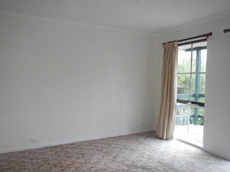 12 Douglas Parade, Yarra Junction VIC 3797