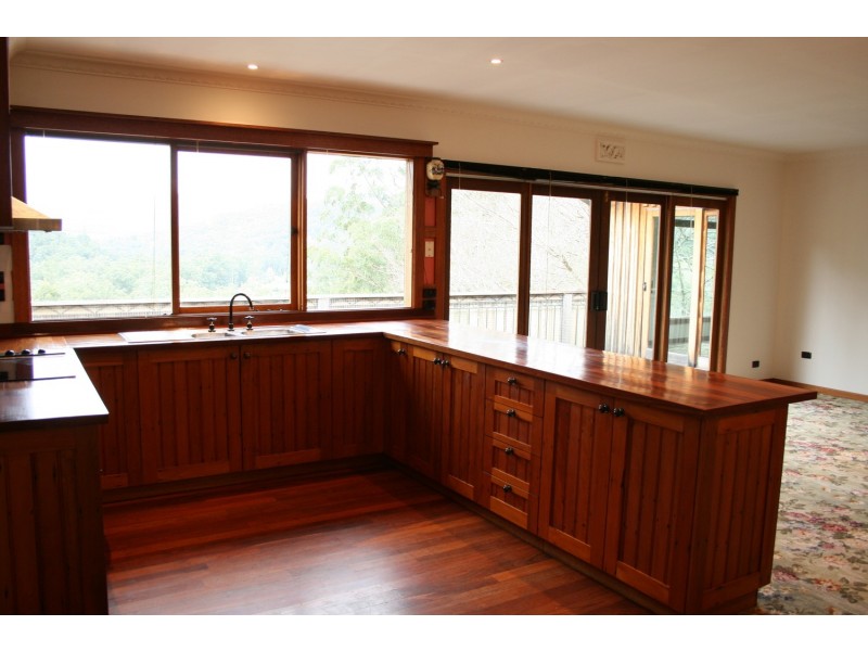 7 Ferndale Road, Warburton VIC 3799