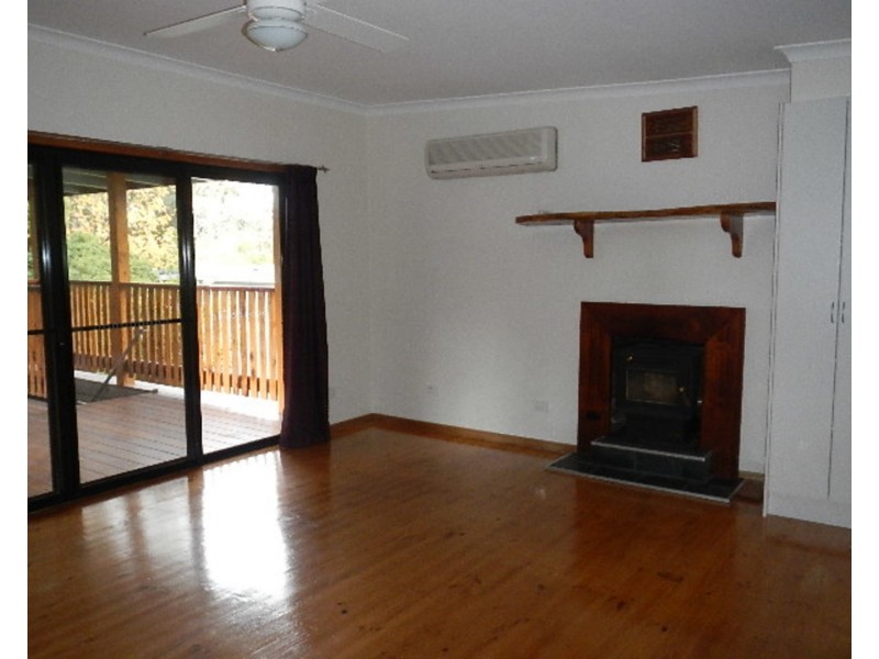 23 Timberline Road, Launching Place VIC 3139