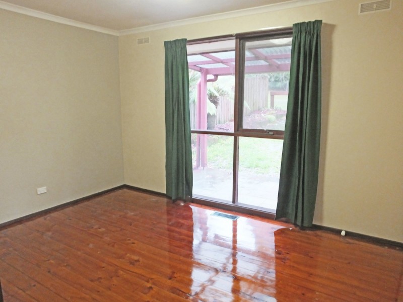12 Williams Crescent, Millgrove VIC 3799