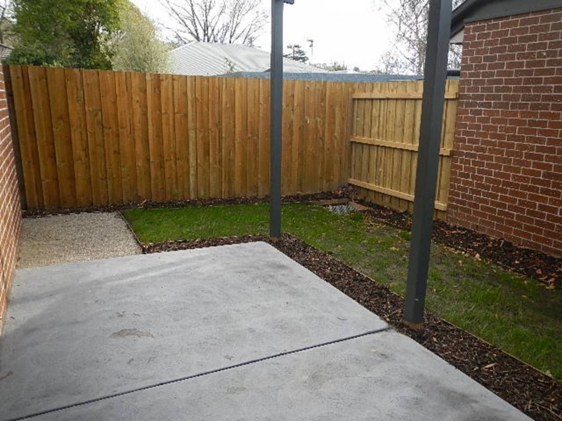 2/10 Yarra Street, Yarra Junction VIC 3797