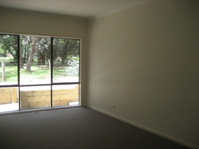 2/5 Milners Road, Yarra Junction VIC 3797