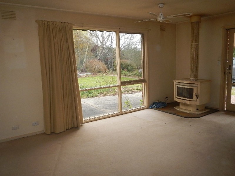 1800 Warburton Highway, Woori Yallock VIC 3139
