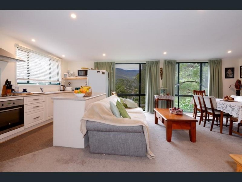 14 Brisbane Parade, Warburton VIC 3799