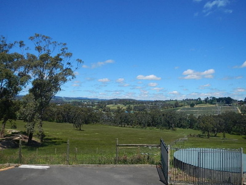 25 Bridgewater Road, Seville East VIC 3139