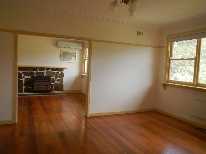 9 Richards Road, Warburton VIC 3799