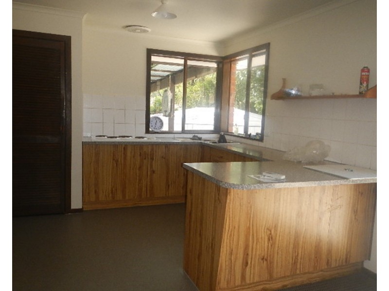 51 Shirley Crescent, Woori Yallock VIC 3139