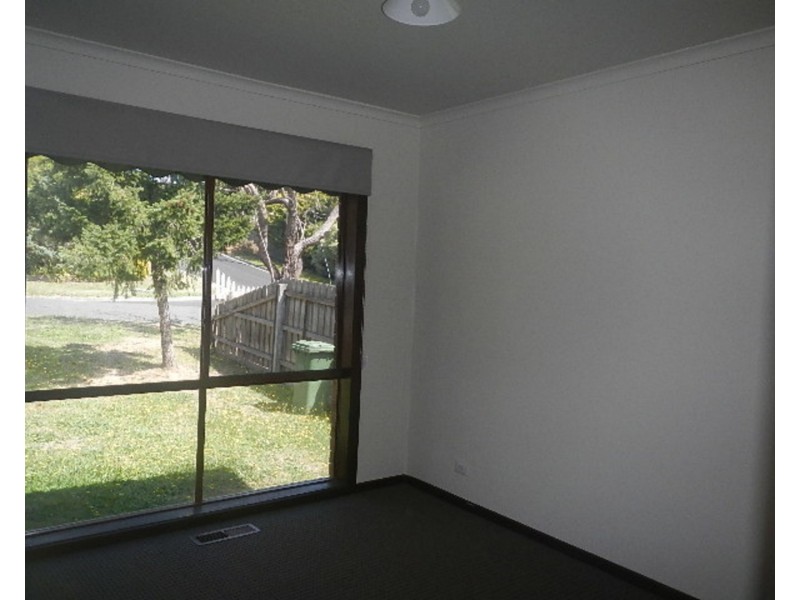 51 Shirley Crescent, Woori Yallock VIC 3139