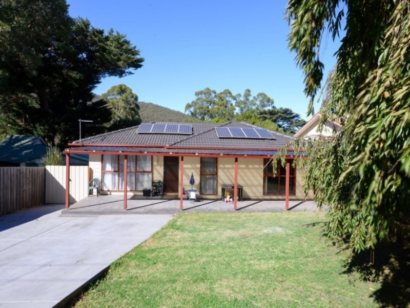12 Williams Crescent, Millgrove VIC 3799