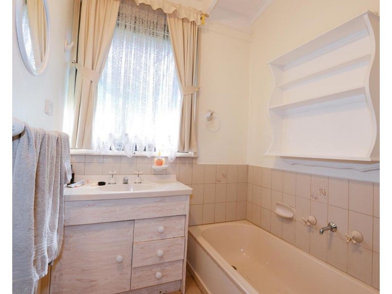 6 Tulloch Street, Millgrove VIC 3799