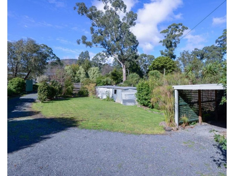 6 Tulloch Street, Millgrove VIC 3799