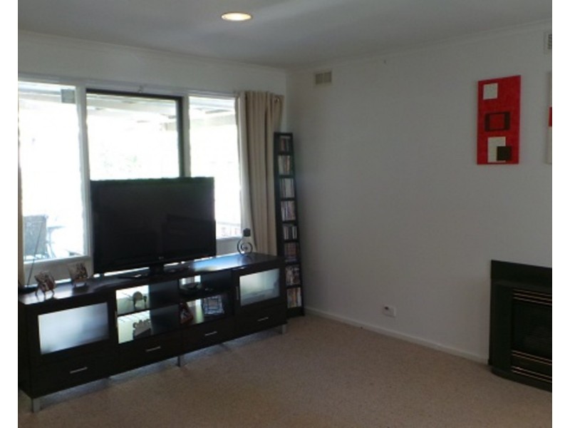 138 Hayrick Lane, Mooroolbark VIC 3138