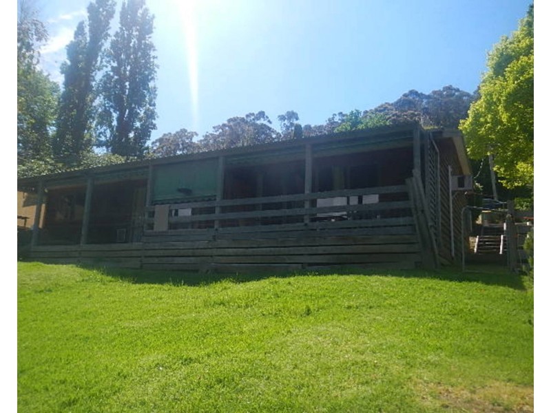 7 Pheasant Parade, Warburton VIC 3799