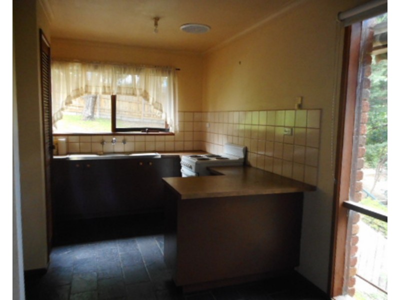 15 Alan Grove, Woori Yallock VIC 3139