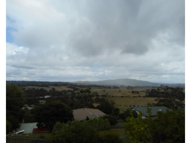 15 Alan Grove, Woori Yallock VIC 3139