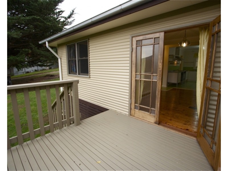 2b Louis Avenue, Warburton VIC 3799