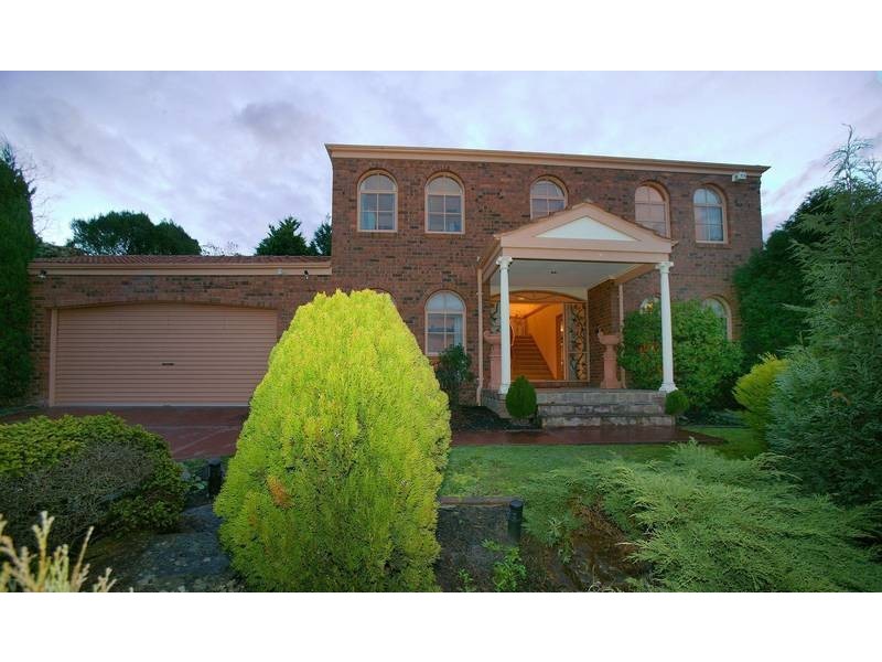 4 Leanne  Court, Doncaster East VIC 3109