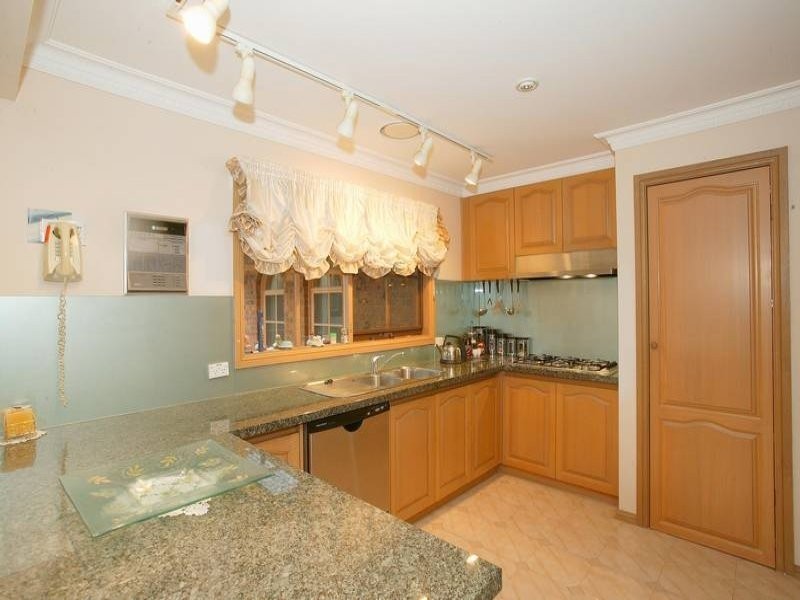 4 Leanne Court, Doncaster East VIC 3109