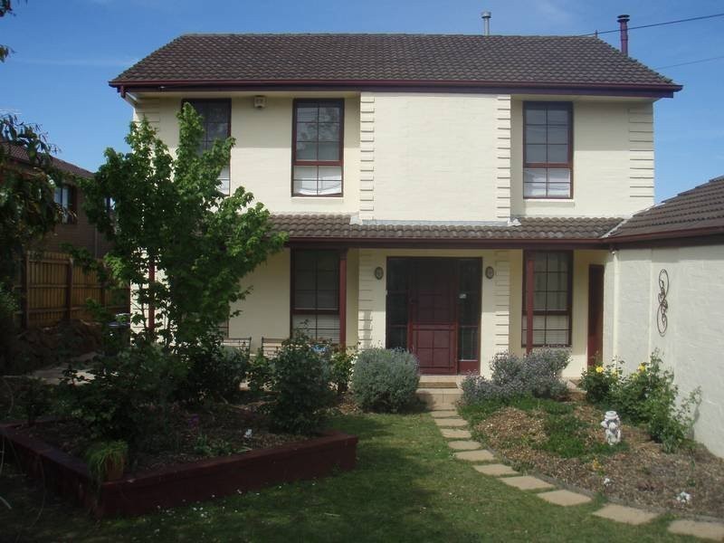 9 Santiago Street, Doncaster VIC 3108