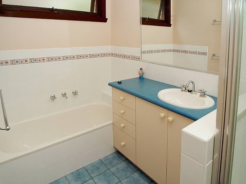 8 Correa Court, Doncaster East VIC 3109