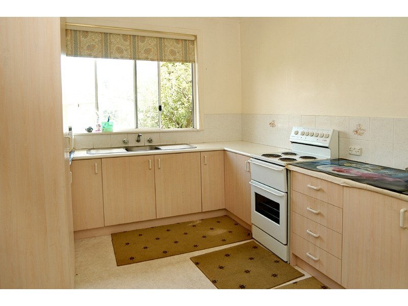 10 Lord Street, Doncaster East VIC 3109