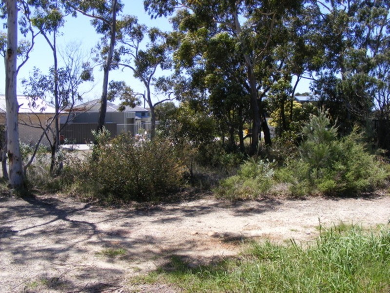 10 Omega Place, Vincentia NSW 2540