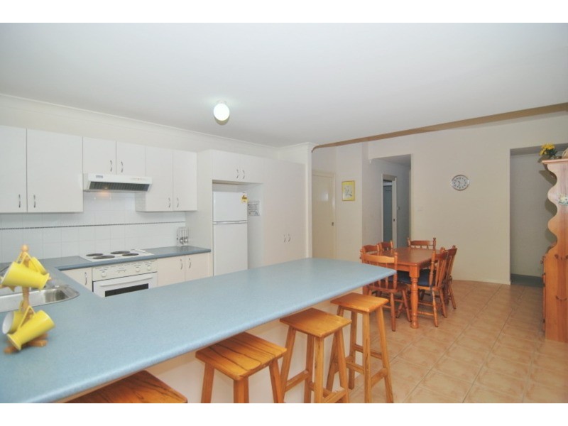 4/35 Duncan Street, Huskisson NSW 2540