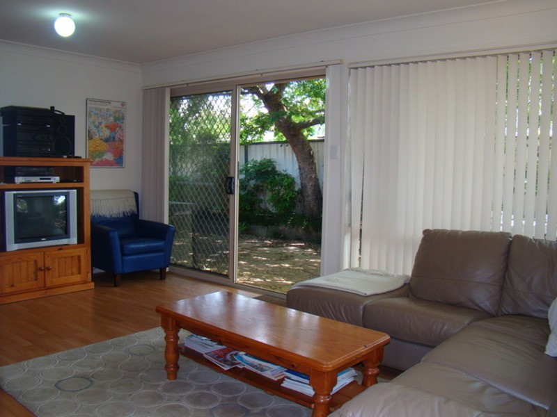 4/35 Duncan Street, Huskisson NSW 2540