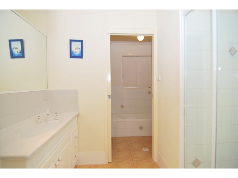 4/35 Duncan Street, Huskisson NSW 2540