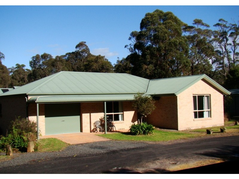 14 Brompton Road, Basin View NSW 2540