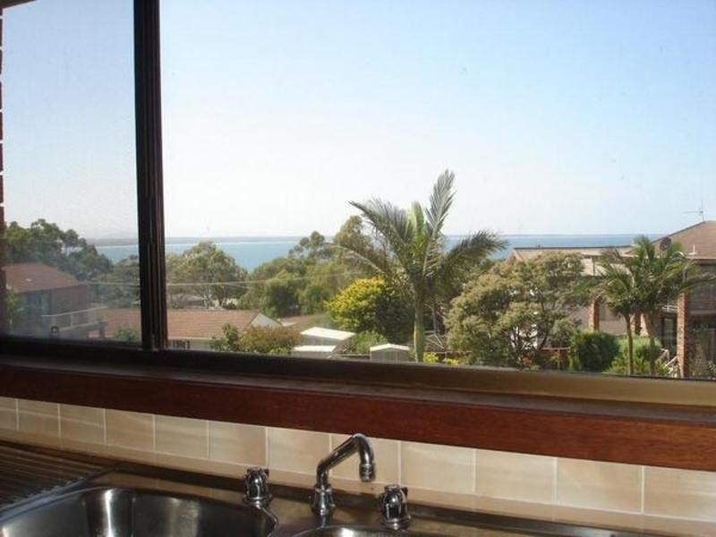 4 Troubridge Street, Vincentia NSW 2540