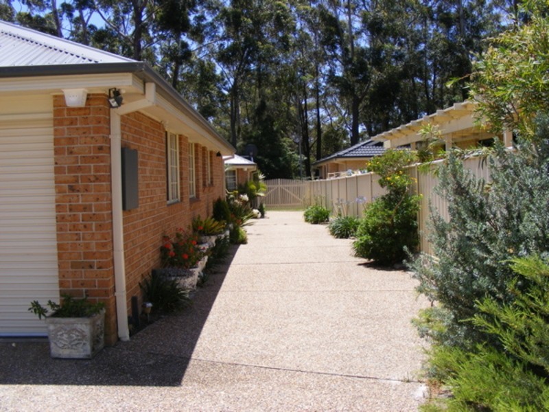 1 and 2/11 Leumeah Street, Sanctuary Point NSW 2540