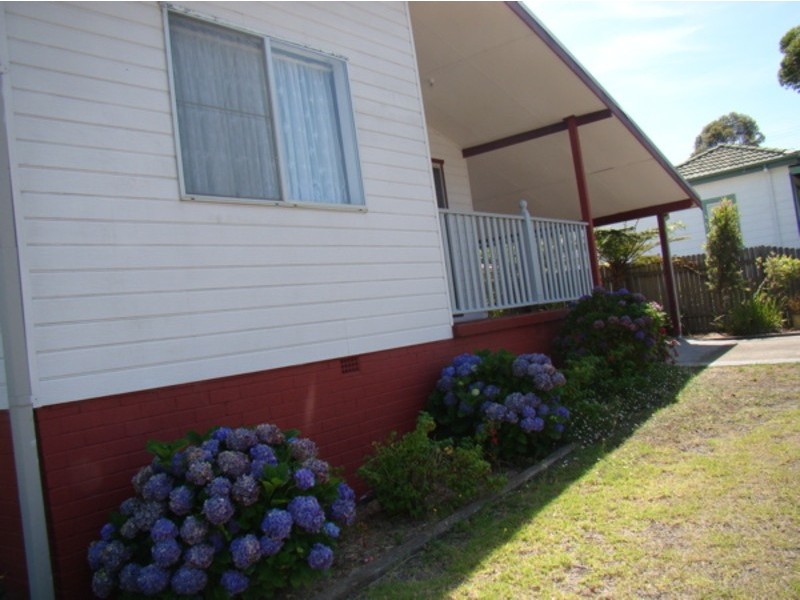 22 Tasman Road, St Georges Basin NSW 2540