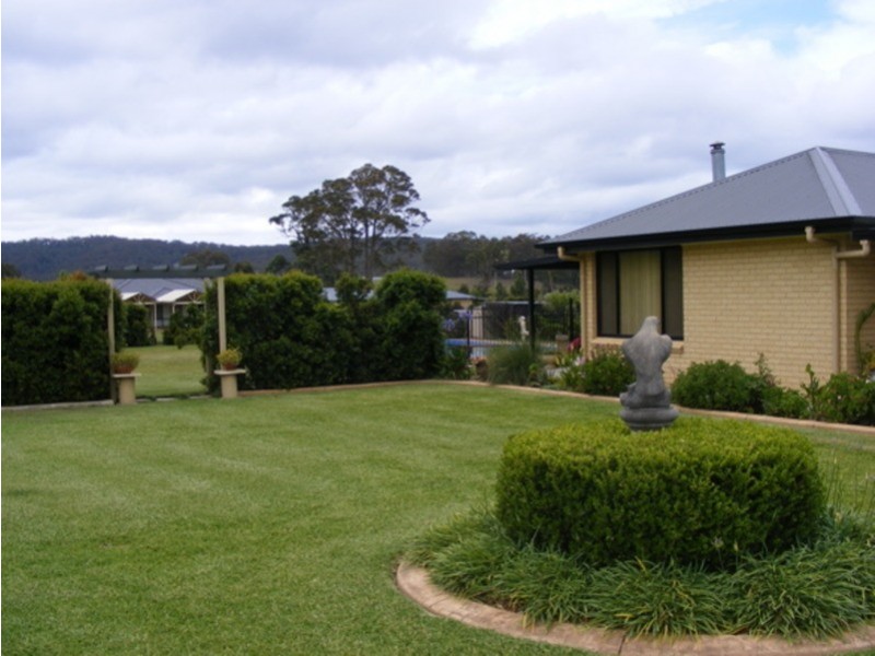 6 Wandean Road, Wandandian NSW 2540