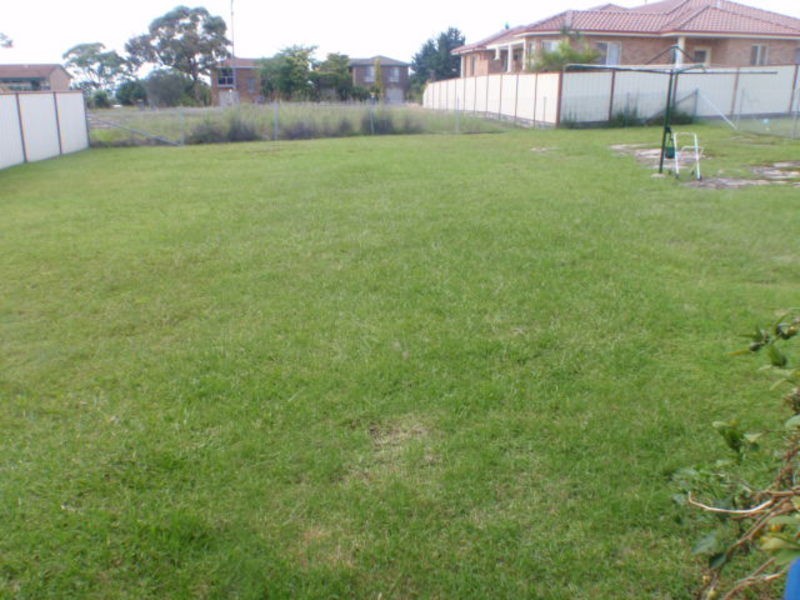 13 Raven Close, Vincentia NSW 2540