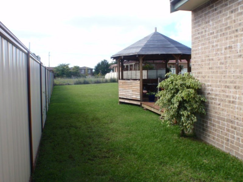 13 Raven Close, Vincentia NSW 2540