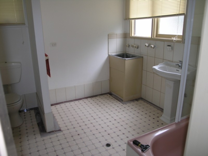 27 Waterpark Road, St Georges Basin NSW 2540