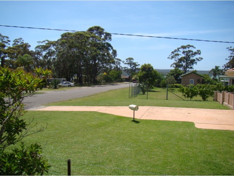 6 Edmund Street, Sanctuary Point NSW 2540