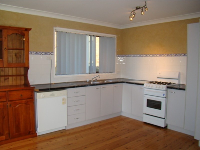 65 Roulstone Crescent, Sanctuary Point NSW 2540