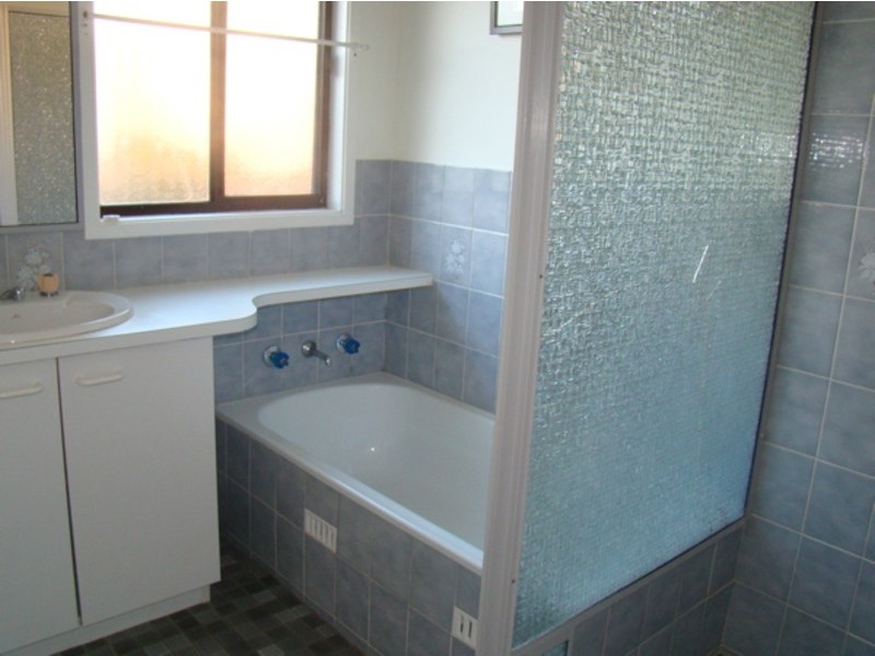 65 Roulstone Crescent, Sanctuary Point NSW 2540