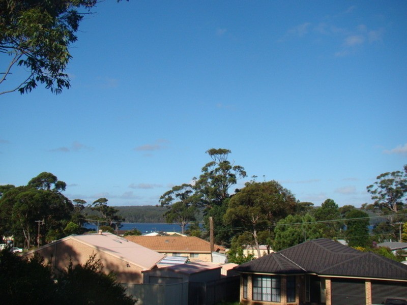 11 Edmund Street, Sanctuary Point NSW 2540