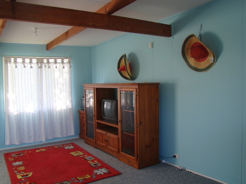 11 Edmund Street, Sanctuary Point NSW 2540