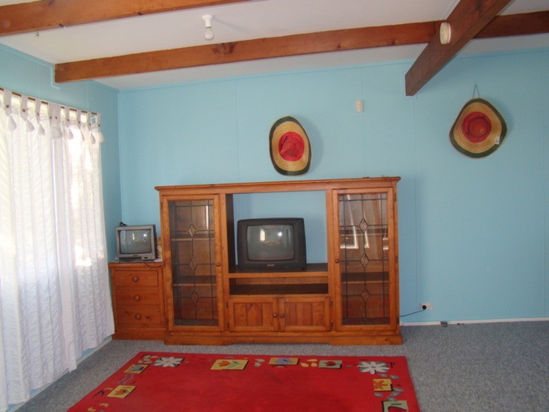 11 Edmund Street, Sanctuary Point NSW 2540