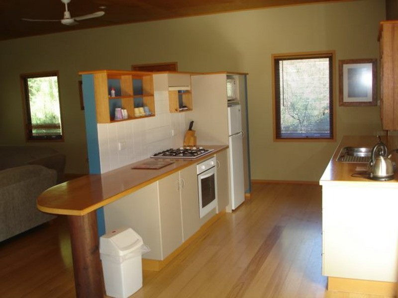 104 Sanctuary Point Road, Sanctuary Point NSW 2540