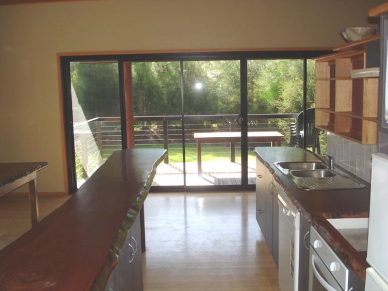 104 Sanctuary Point Road, Sanctuary Point NSW 2540