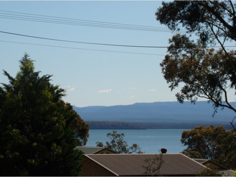 90 Walmer Avenue, Sanctuary Point NSW 2540