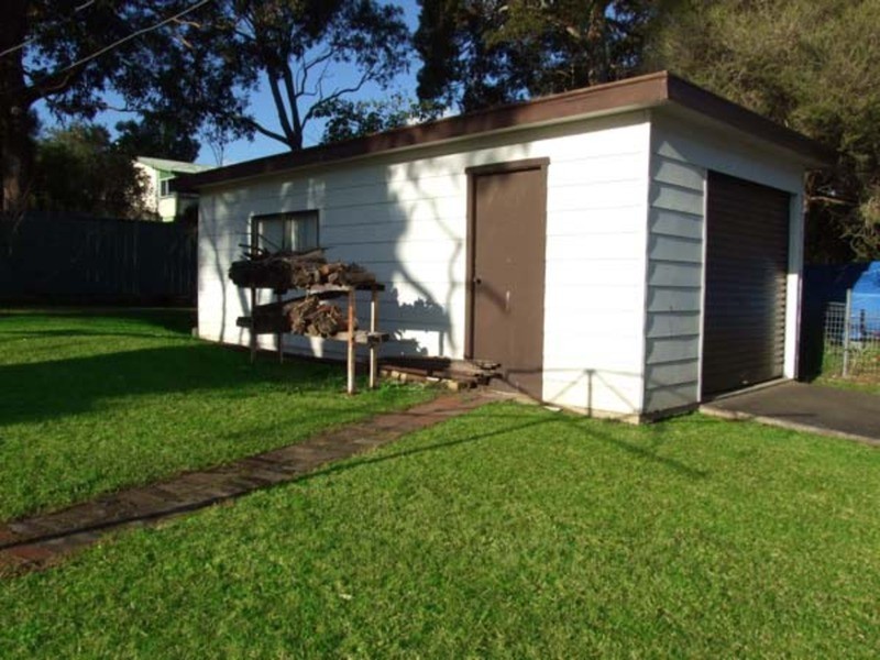 90 Walmer Avenue, Sanctuary Point NSW 2540