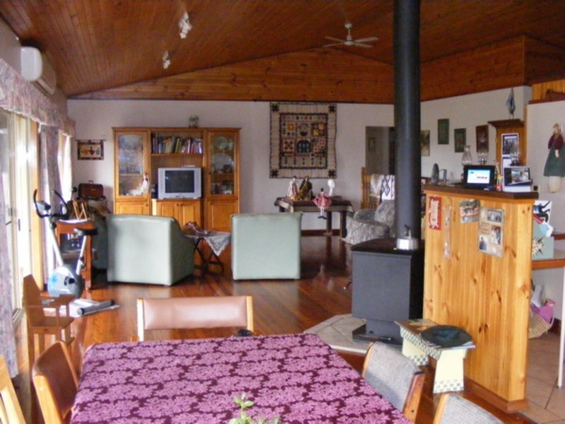 89 Windley Road, Wandandian NSW 2540
