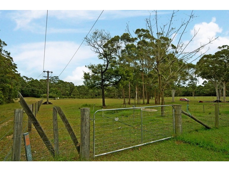 36 Lowry Road, Woollamia NSW 2540